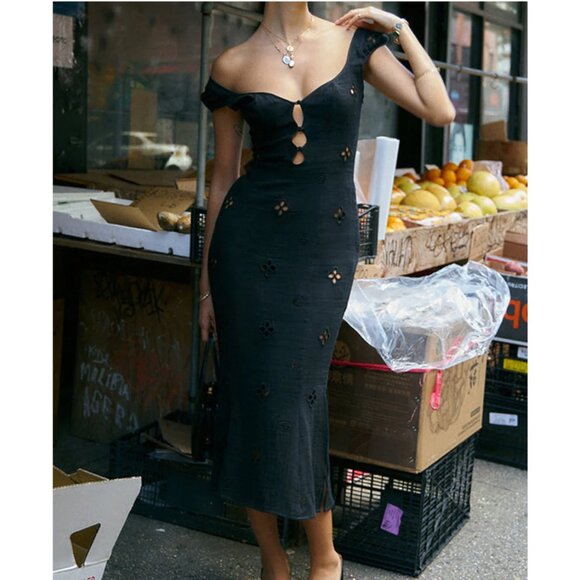 Cotton Keyhole Neckline Midi Dress - Picture 5 of 10